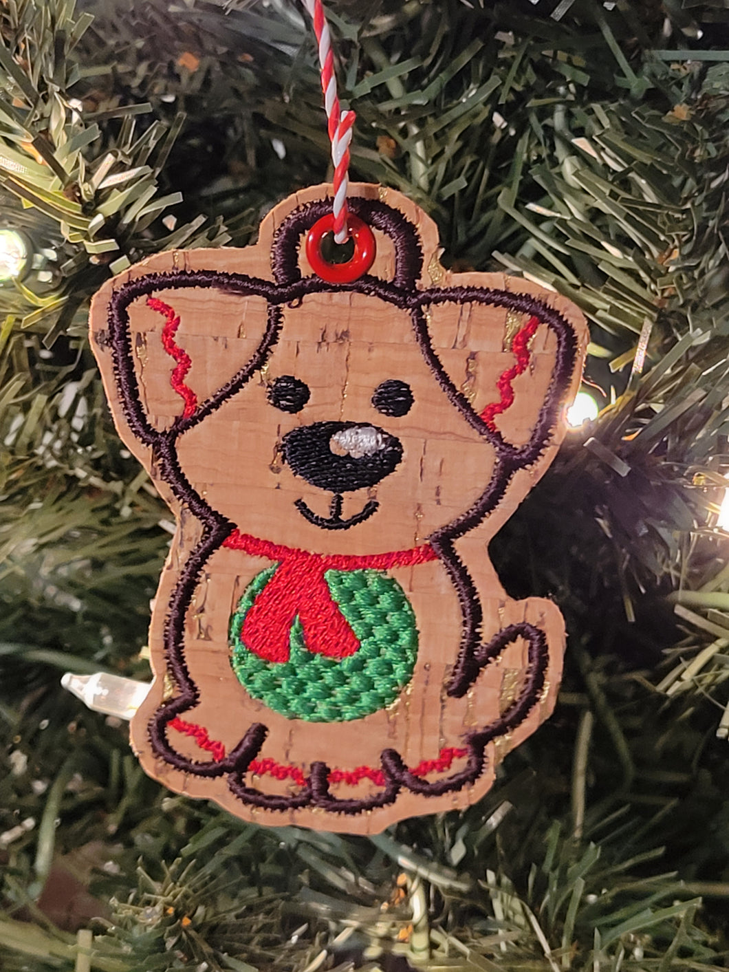 GINGERBREAD PUPPY ORNAMENT DIGITAL MACHINE EMBROIDERY DESIGN